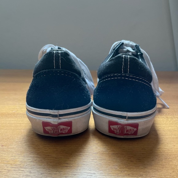 Black vans - Picture 3 of 8